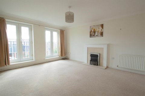 Click the photo for more details of Hales Barn Road, Haverhill