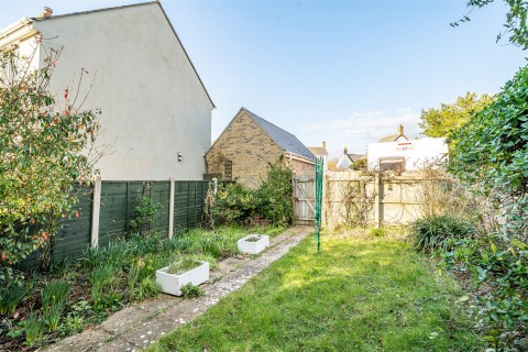 Click the photo for more details of Buttercup Way, Bridport