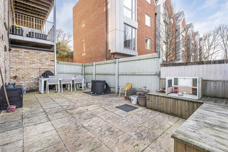Images for Brewers Lane, Newmarket
