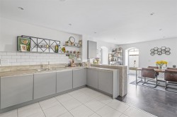 Images for Brewers Lane, Newmarket