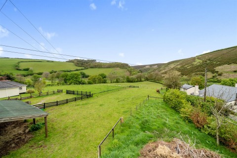 Click the photo for more details of Oare, Lynton