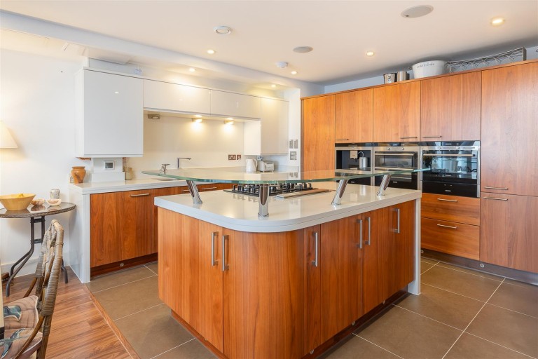 Images for Cowes, Isle of Wight