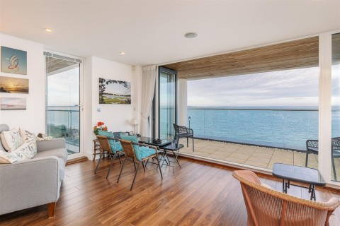 Click the photo for more details of Cowes, Isle of Wight