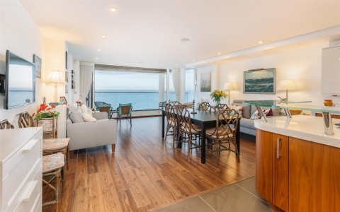 Click the photo for more details of Cowes, Isle of Wight