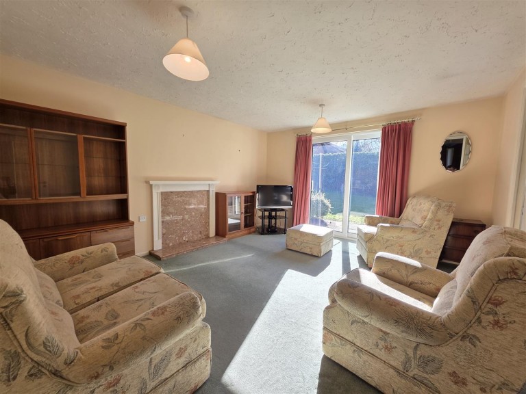 Images for Warwick Way, Ashby-De-La-Zouch