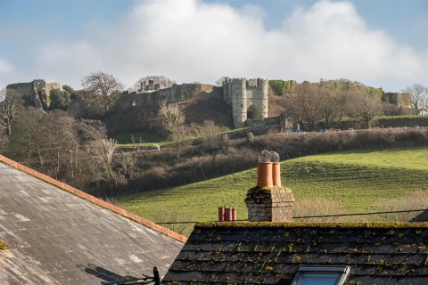 Click the photo for more details of Carisbrooke, Isle of Wight