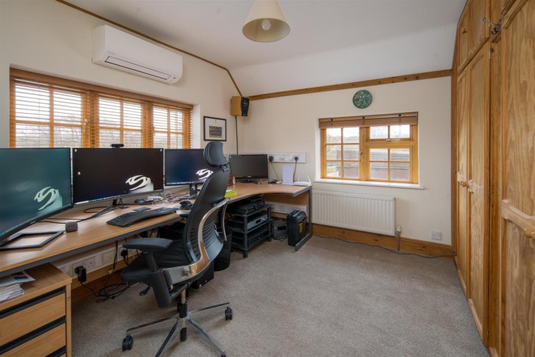 Images for Newbridge, Isle of Wight