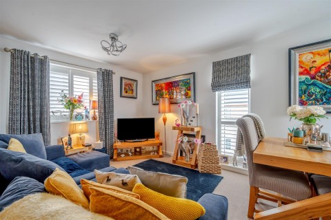 Click the photo for more details of Appletons, Wantage