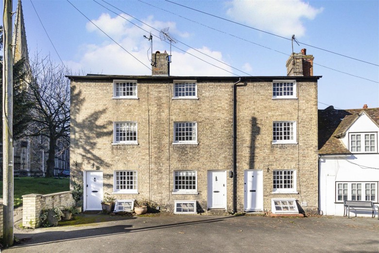 Click the photo for more details of Museum Street, Saffron Walden, Essex, CB10 1BN