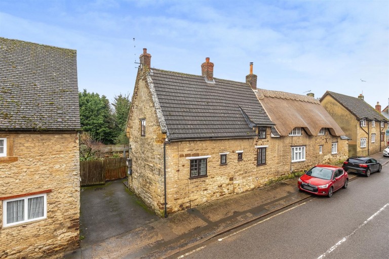 Images for High Street, Blisworth, NN7