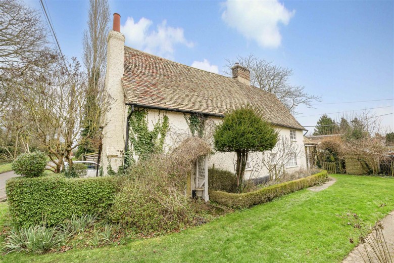 Click the photo for more details of High Street, Little Eversden, Cambridge