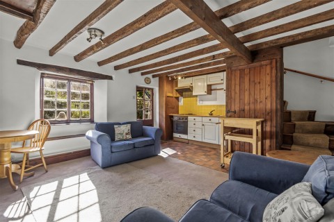 Click the photo for more details of Tuckenhay, Totnes