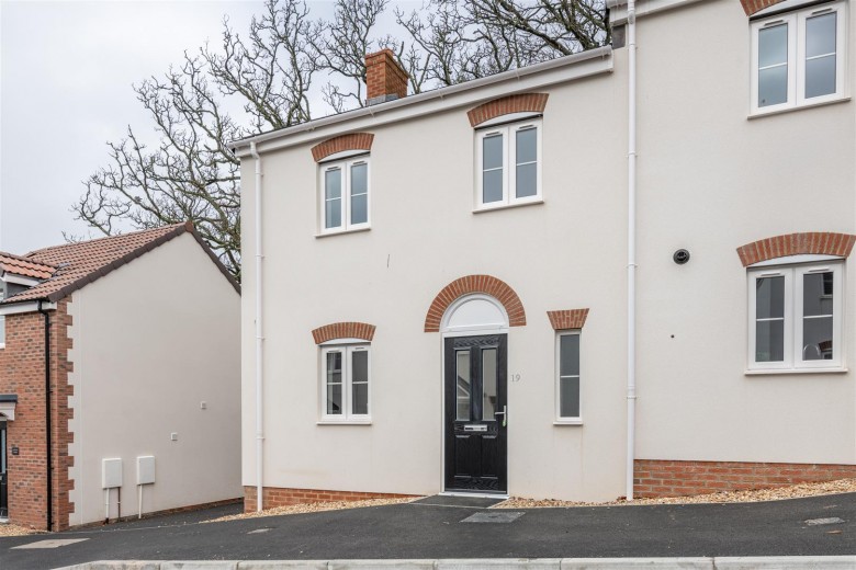 Click the photo for more details of 'The Charmouth', Monmouth Park, Lyme Regis
