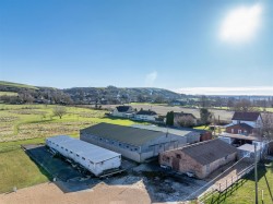 Images for Sunnycroft Barn, Cowleaze Lane, Edington, Westbury