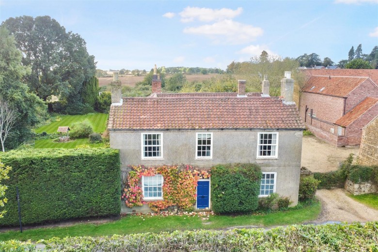 Click the photo for more details of Low Road, Barrowby