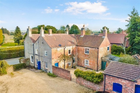 Click the photo for more details of Low Road, Barrowby