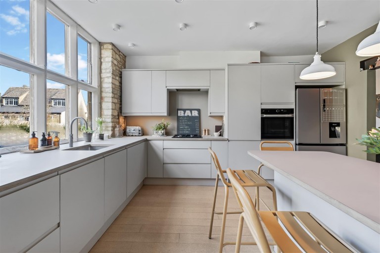 Images for Finstock, Oxfordshire