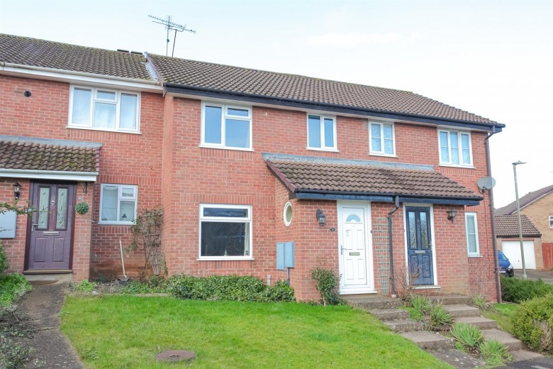 Click the photo for more details of Frensham Close, Banbury