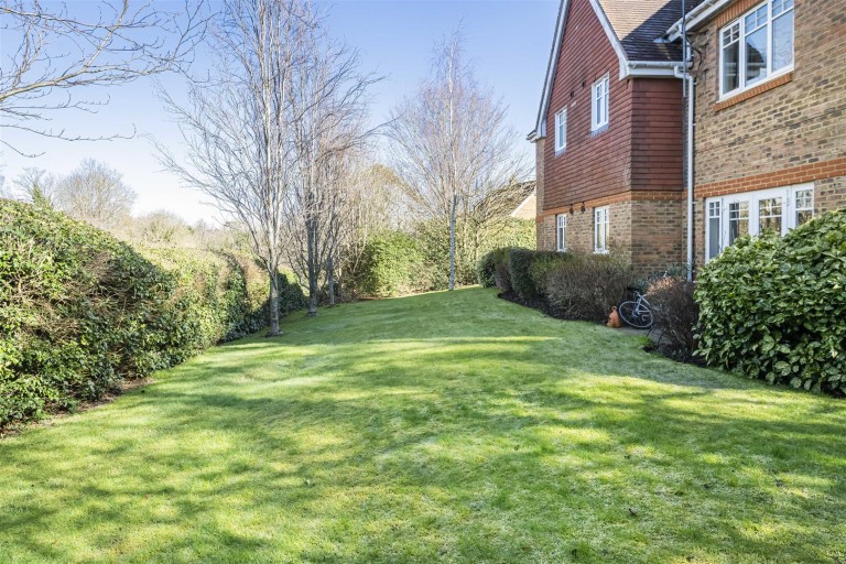 Images for Hobbs End, Henley-On-Thames