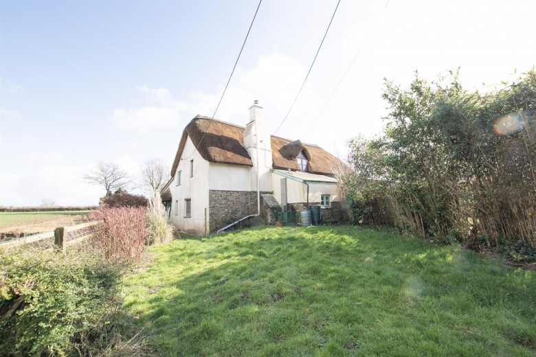 Click the photo for more details of Kewsland, Bishops Tawton, Barnstaple
