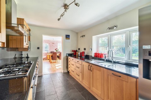 Click the photo for more details of Shipton Gorge, Bridport