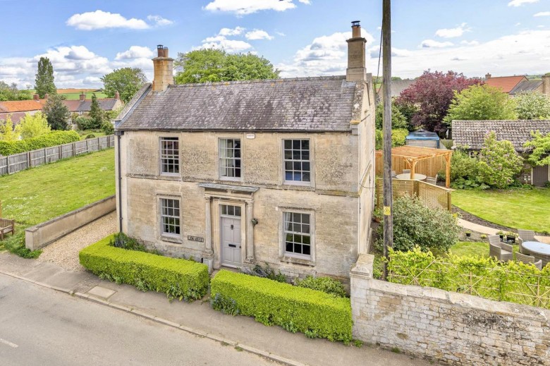 Click the photo for more details of Main Street, Sudbrook, Grantham