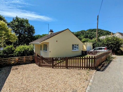 Click the photo for more details of Lower Ashton, Exeter