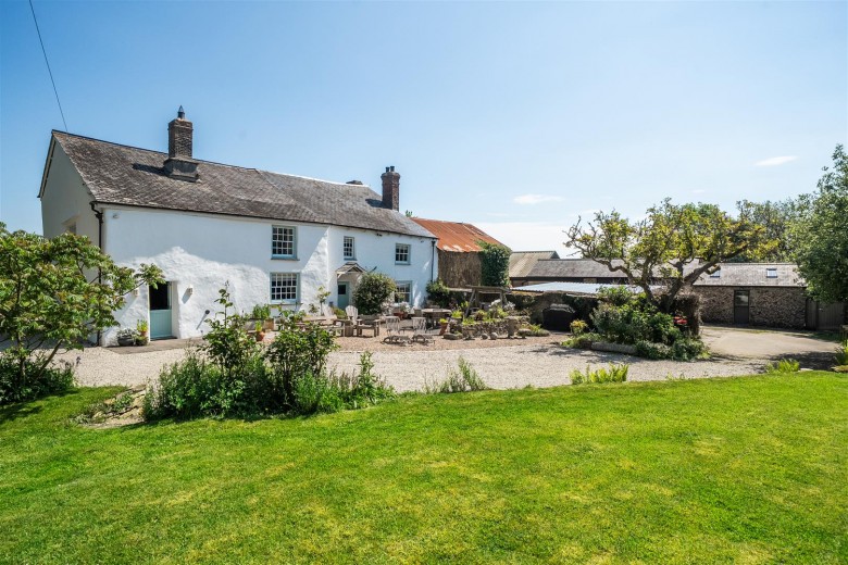 Click the photo for more details of Marhamchurch, Bude