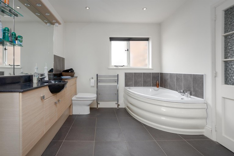 Images for Valley Lane, Bitteswell, Lutterworth, LE17