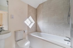 Images for Barrington Way, Wellington