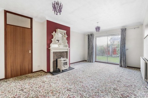 Click the photo for more details of Windmill Lane, Sutton, Ely