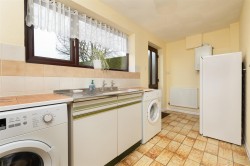 Images for Rose Tree Lane, Newhall, DE11