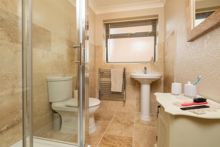 Images for Rose Tree Lane, Newhall, DE11