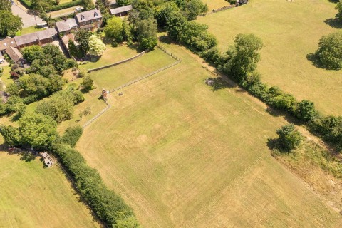 Click the photo for more details of Daventry Road, Barby, Rugby, CV23