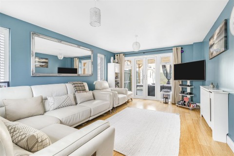 Click the photo for more details of Marys Way, Meldreth