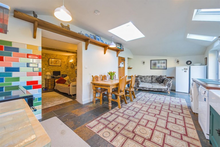 Images for High Street, Culworth, OX17