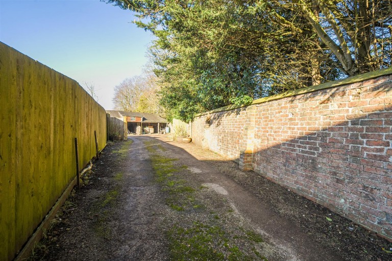 Images for High Street, Culworth, OX17