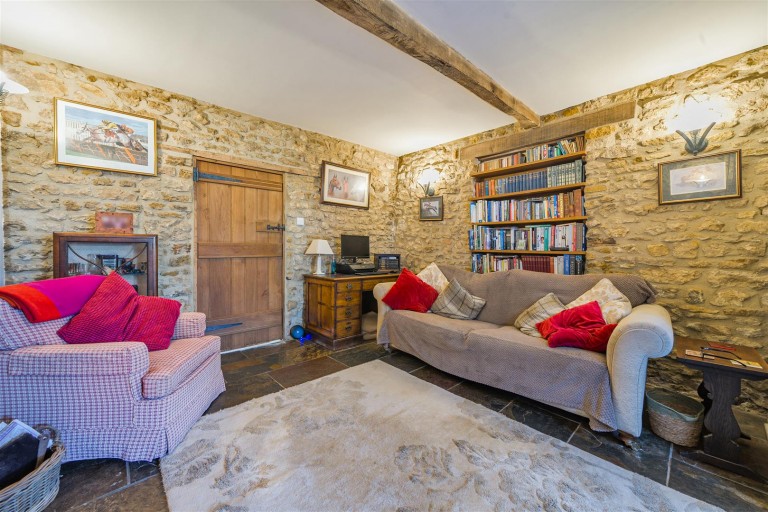 Images for High Street, Culworth, OX17