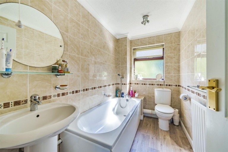 Images for Dove Close, Towcester, NN12