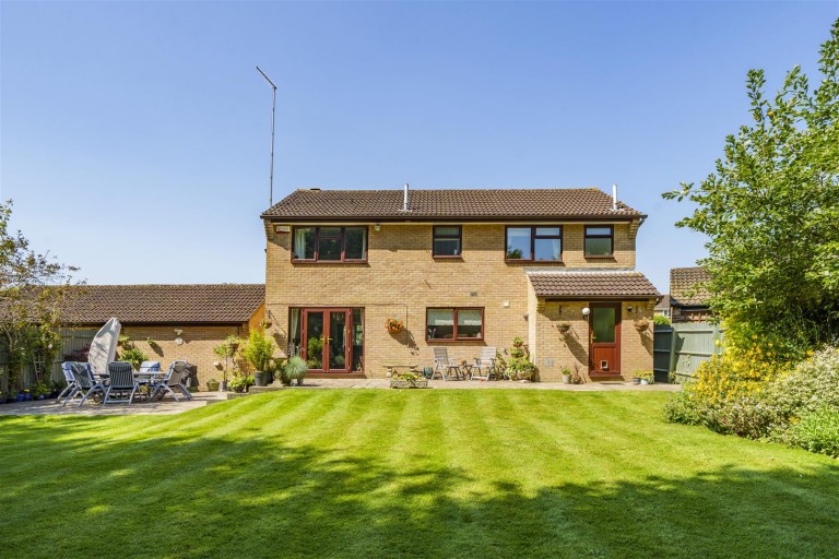 Images for Dove Close, Towcester, NN12