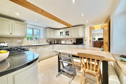 Click the photo for more details of Chapel Lane, Caythorpe