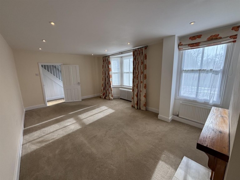 Images for Strawberry Terrace, Bloxham