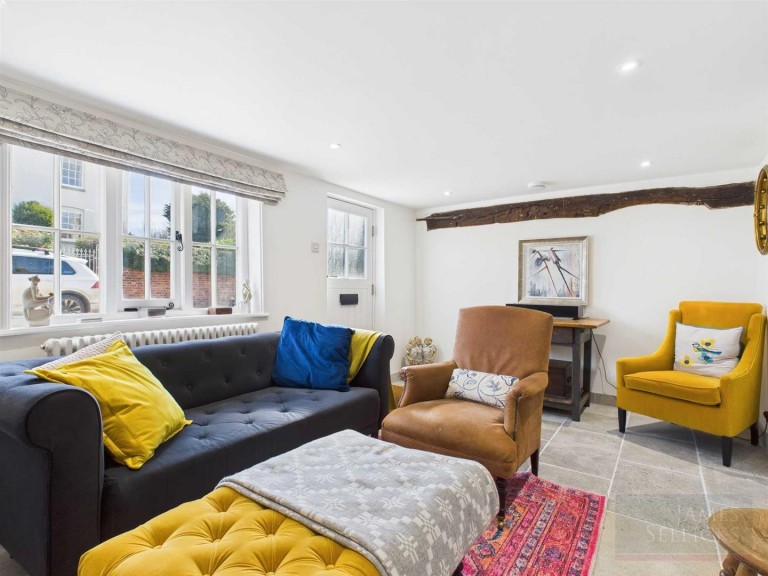 Images for Tiler's Cottage, Burton Overy, Leicestershire