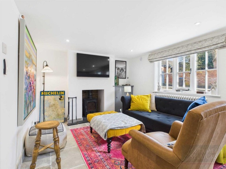 Images for Tiler's Cottage, Burton Overy, Leicestershire