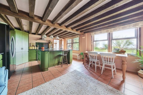 Click the photo for more details of Sampford Arundel, Wellington