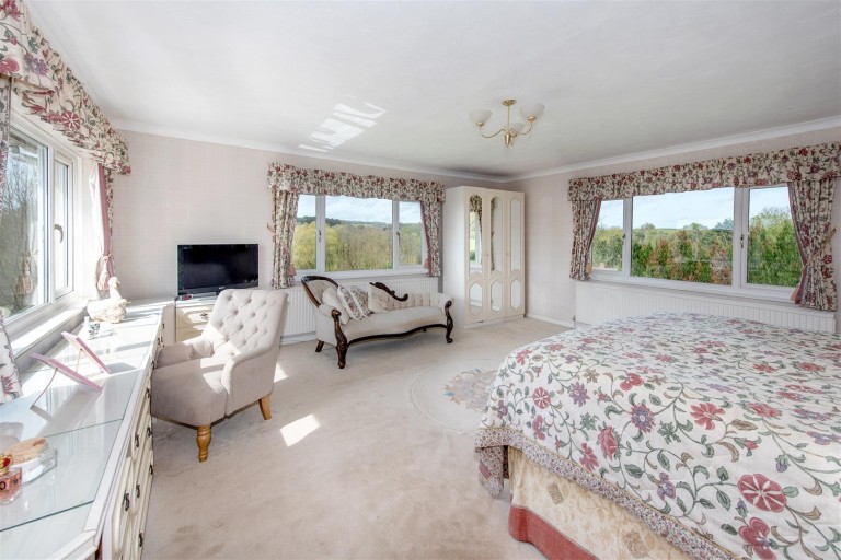 Images for Eastcombe, Bishops Lydeard, Taunton