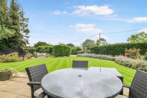 Click the photo for more details of West End, Swaton