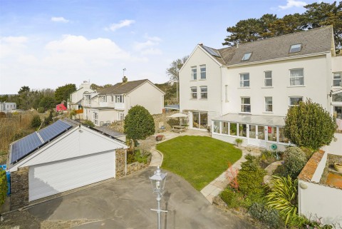 Click the photo for more details of Instow, Bideford