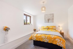 Images for 9 Apple Orchard, Staverton, Totnes