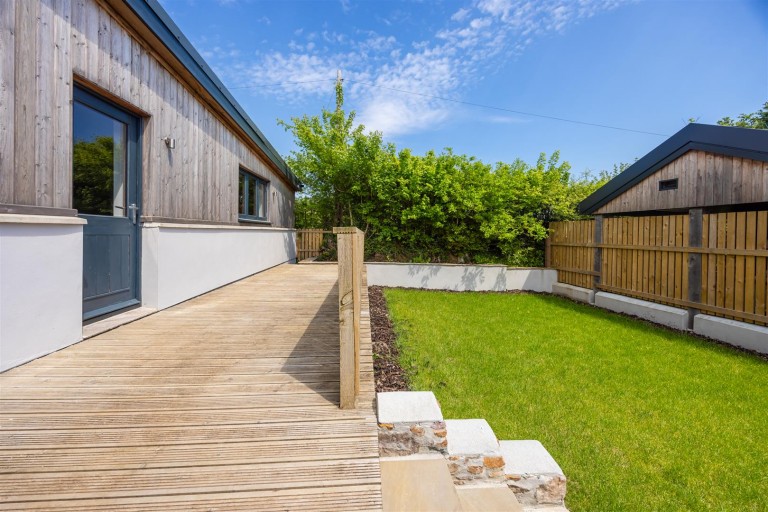 Images for 9 Apple Orchard, Staverton, Totnes